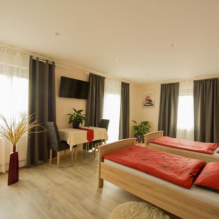Mainzimmer - Business Apartments Hasloch  외부 사진