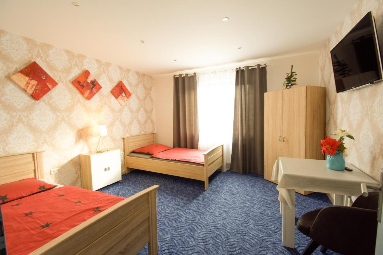 Mainzimmer - Business Apartments Hasloch  외부 사진