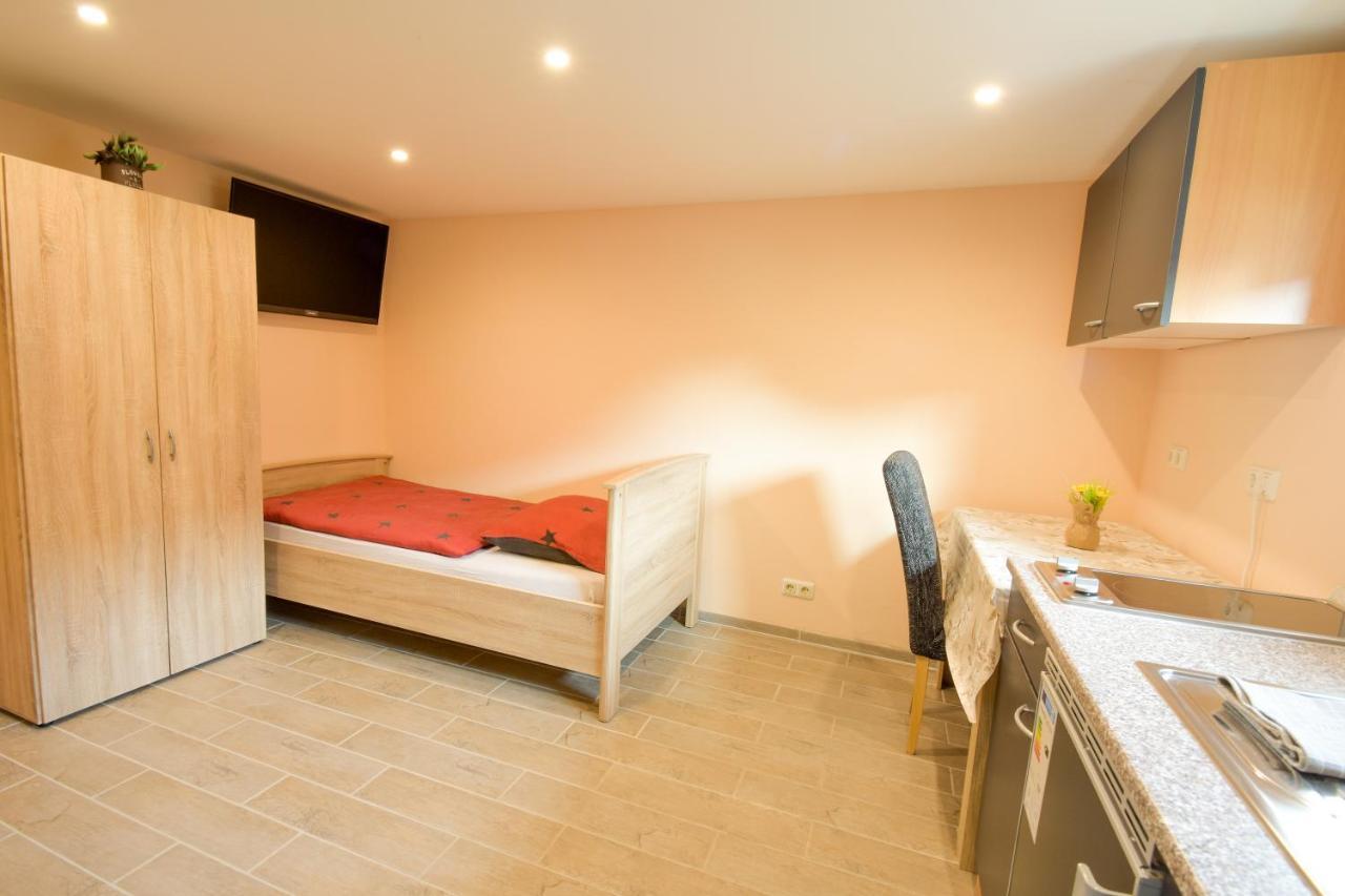 Mainzimmer - Business Apartments Hasloch  외부 사진