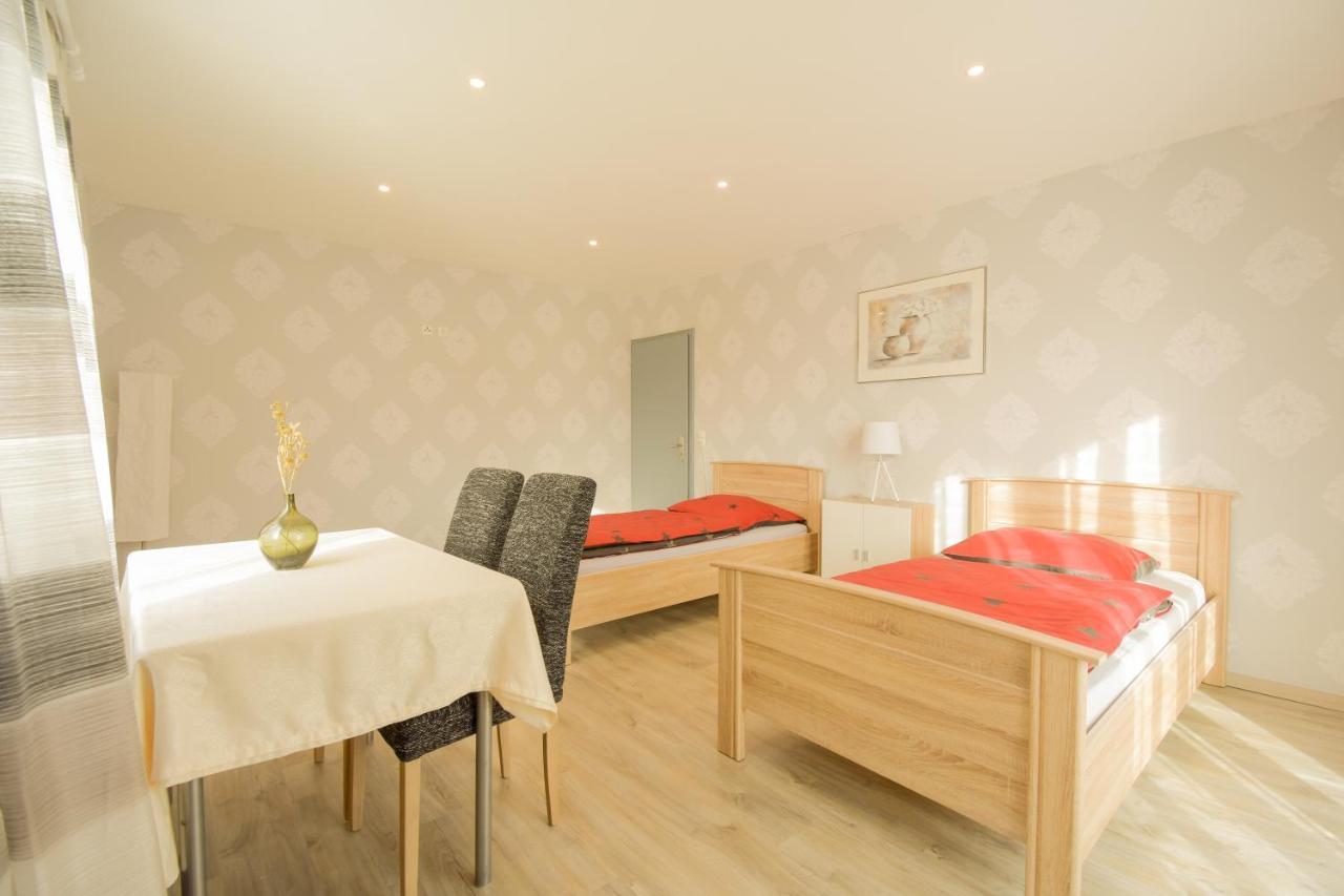 Mainzimmer - Business Apartments Hasloch  외부 사진
