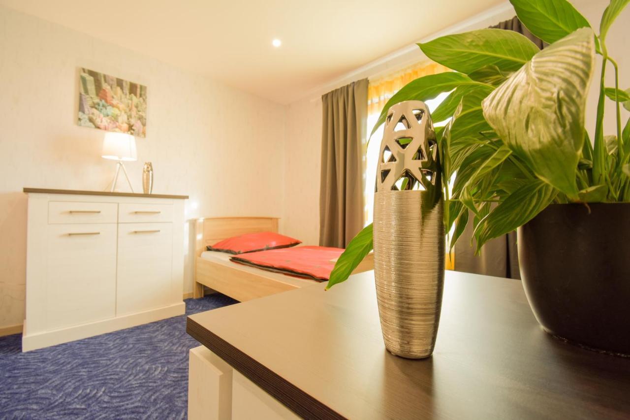 Mainzimmer - Business Apartments Hasloch  외부 사진