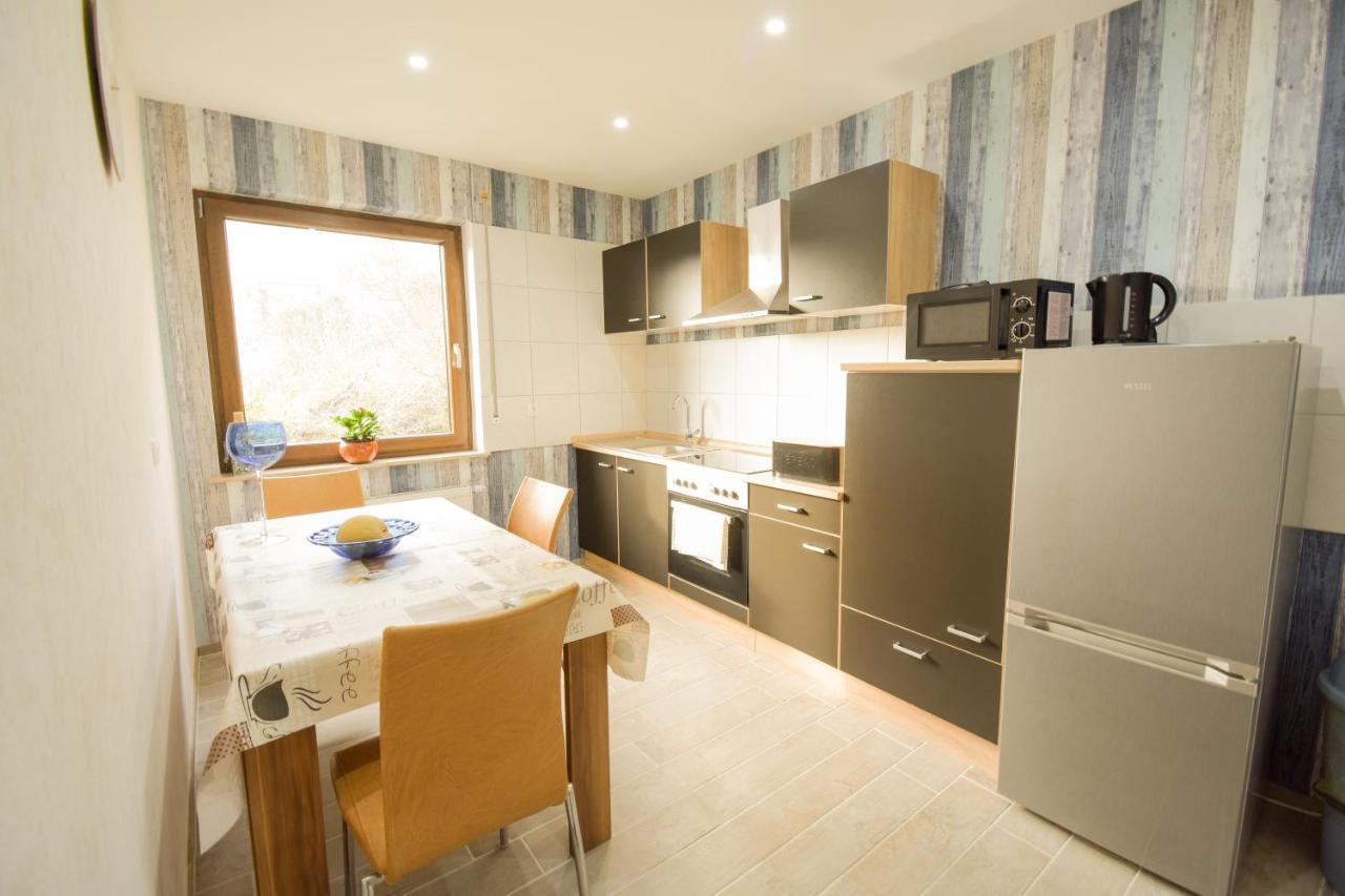 Mainzimmer - Business Apartments Hasloch  외부 사진