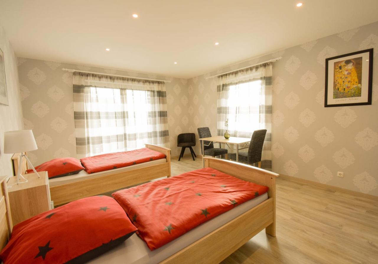 Mainzimmer - Business Apartments Hasloch  외부 사진